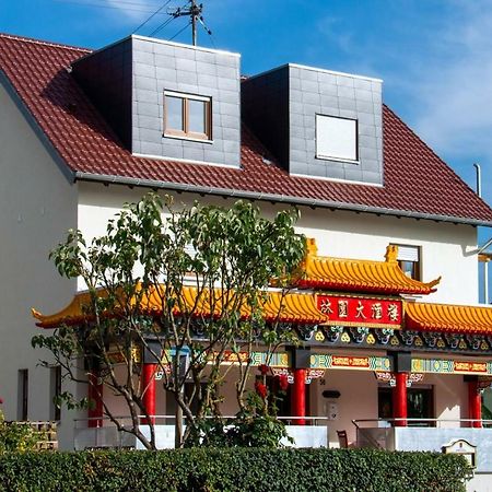 Gaststaette Lin Garden Hotel Untergruppenbach Exterior foto
